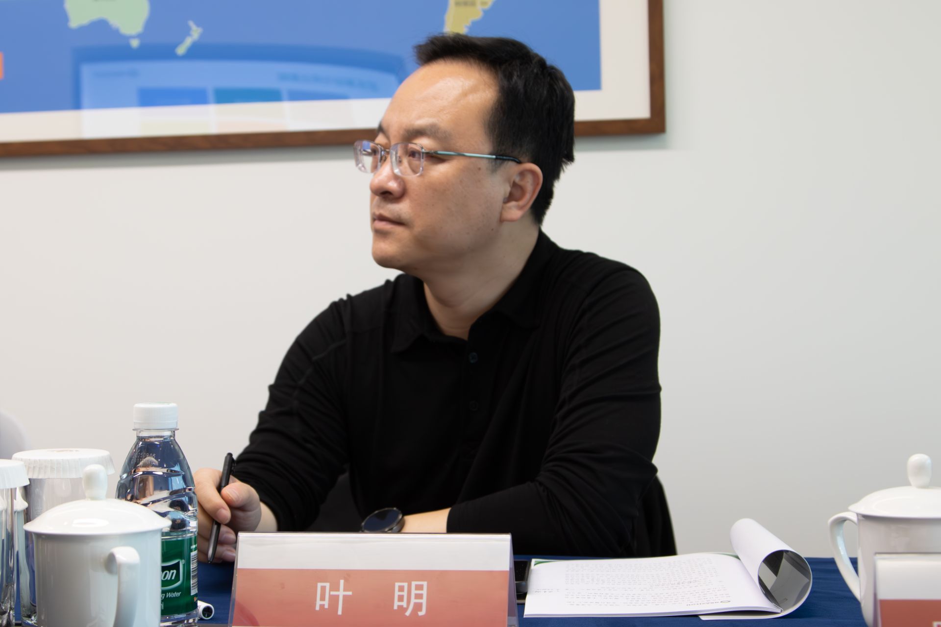 Les dirigeants du Comité du Parti du comté de Huade en Mongolie-Intérieure ont visité Graviton afin d’étudier de nouvelles voies de développement pour l’industrie biologique à l’échelle du comté.-87-2